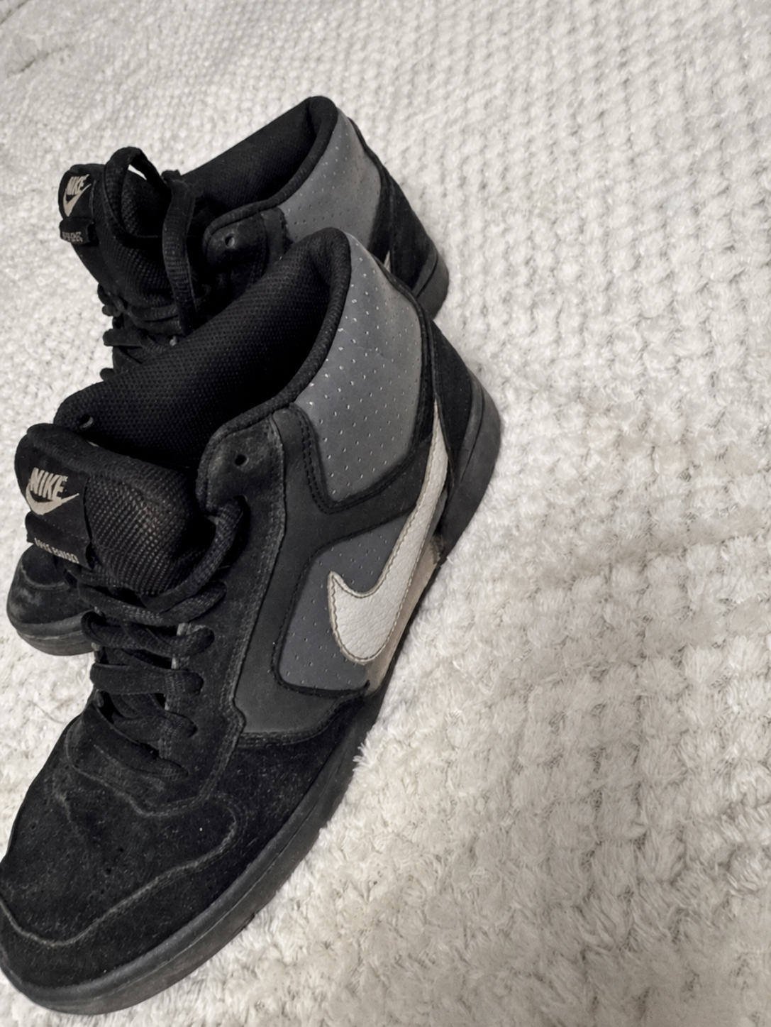 Генерация Кроссовки Nike